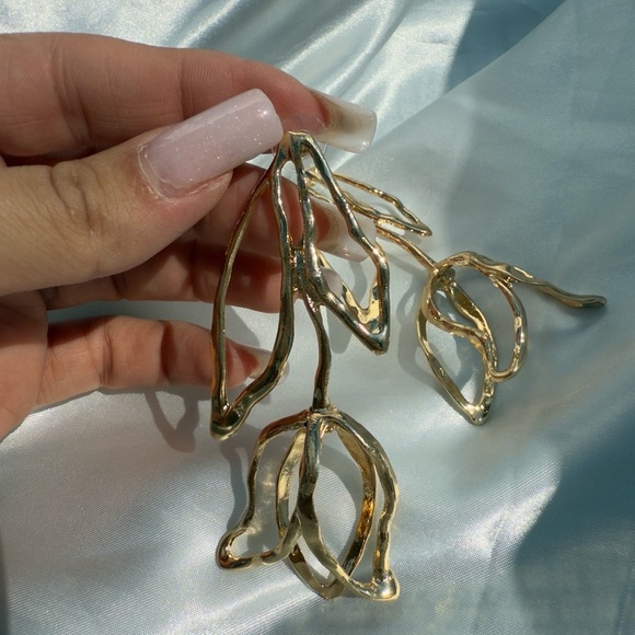 Zara Tulip Gold Drop Earrings - Picture 6 of 10